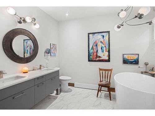 Ensuite bathroom - 1262 Allée Des Chevaux-Blancs, Mont-Tremblant, QC - Indoor Photo Showing Bathroom