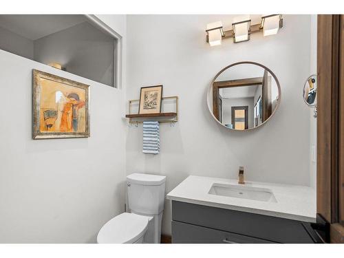 Powder room - 1262 Allée Des Chevaux-Blancs, Mont-Tremblant, QC - Indoor Photo Showing Bathroom