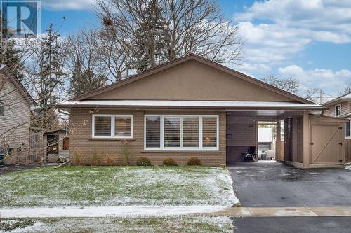 596 Thornwood Avenue, Burlington, ON - Outdoor