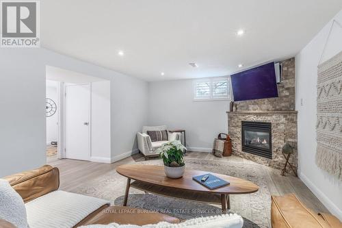 596 Thornwood Avenue, Burlington, ON - Indoor Photo Showing Living Room With Fireplace