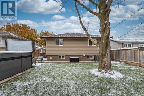 596 Thornwood Avenue, Burlington, ON - Outdoor