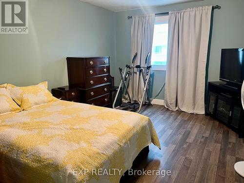 196 - 2170 Bromsgrove Road, Mississauga, ON - Indoor Photo Showing Bedroom