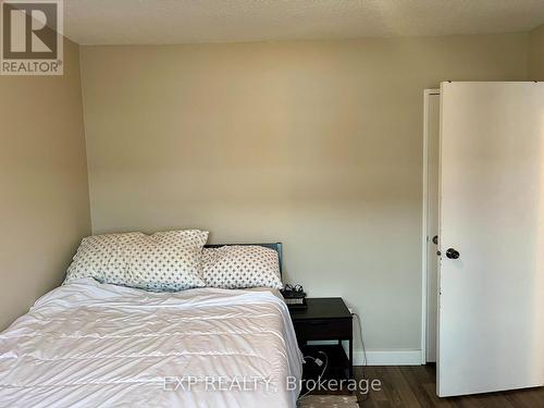 196 - 2170 Bromsgrove Road, Mississauga, ON - Indoor Photo Showing Bedroom