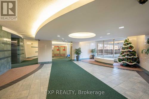 312 - 2000 Jasmine Crescent, Ottawa, ON - Indoor Photo Showing Other Room