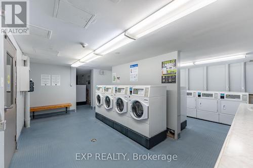 312 - 2000 Jasmine Crescent, Ottawa, ON - Indoor Photo Showing Laundry Room