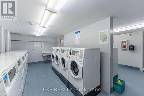 312 - 2000 Jasmine Crescent, Ottawa, ON - Indoor Photo Showing Laundry Room