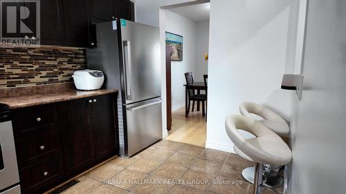 29 - 56D Foxfield Drive, Ottawa, ON - Indoor Photo Showing Kitchen