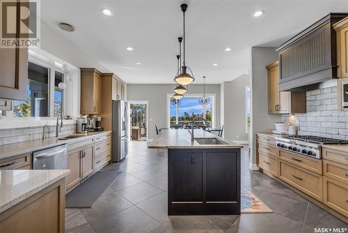 Neudorf Acreage, Corman Park Rm No. 344, SK - Indoor Photo Showing Kitchen With Upgraded Kitchen