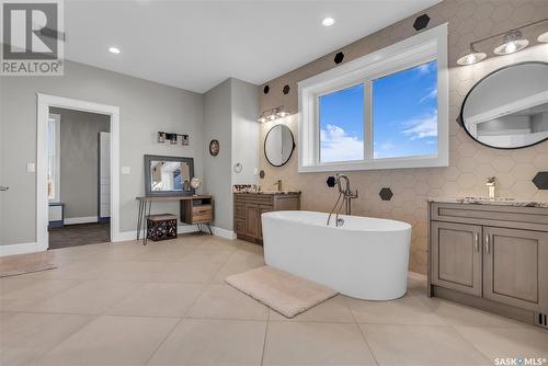 Neudorf Acreage, Corman Park Rm No. 344, SK - Indoor Photo Showing Bathroom