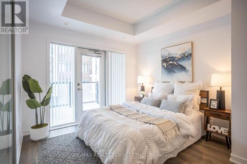 204 - 120 Canon Jackson Drive, Toronto, ON - Indoor Photo Showing Bedroom