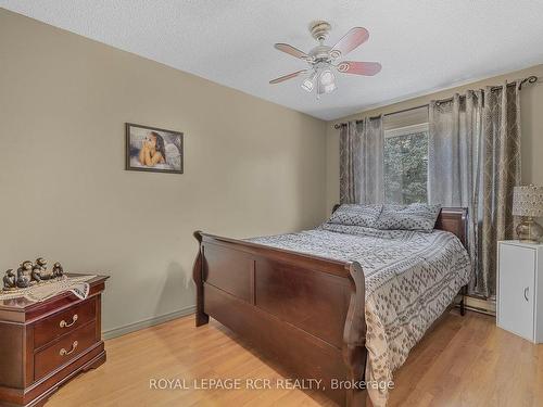 72 Cooper St, East Luther Grand Valley, ON - Indoor Photo Showing Bedroom