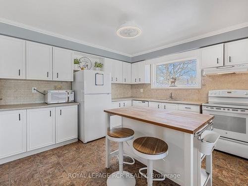 72 Cooper St, East Luther Grand Valley, ON - Indoor Photo Showing Kitchen