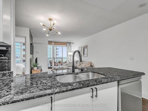 1701-231 Fort York Blvd, Toronto, ON - Indoor Photo Showing Kitchen With Double Sink