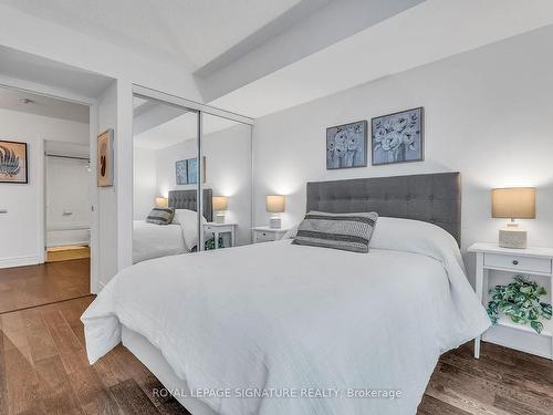 1701-231 Fort York Blvd, Toronto, ON - Indoor Photo Showing Bedroom