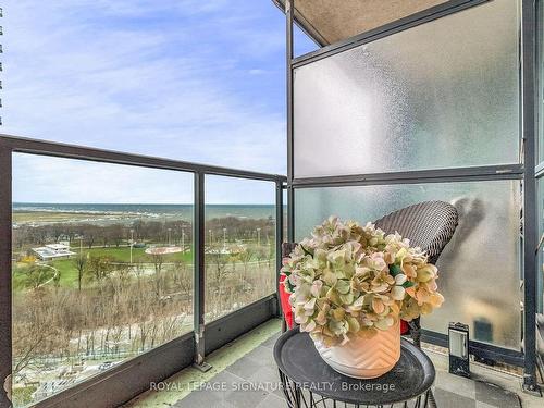 1701-231 Fort York Blvd, Toronto, ON -  With View