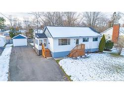 111 Embleton AVE  Fredericton, NB E3A 1G3