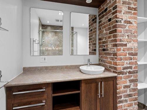 Bathroom - 1256  - 1258 Rue Stephens, Montréal (Verdun/Île-Des-Soeurs), QC - Indoor Photo Showing Other Room