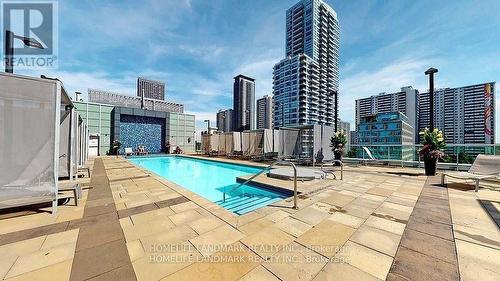 902 - 120 Homewood Avenue, Toronto, ON - Outdoor With In Ground Pool