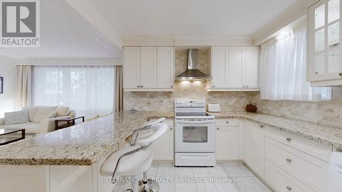 188 Pleasant Avenue, Toronto, ON - Indoor Photo Showing Kitchen