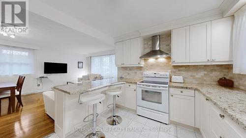 188 Pleasant Avenue, Toronto, ON - Indoor Photo Showing Kitchen