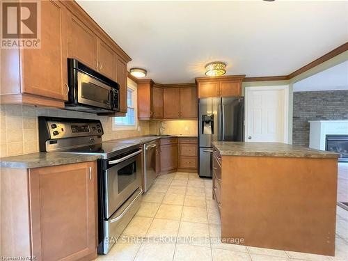 Upper - 75 Bula Drive, St. Catharines (443 - Lakeport), ON - Indoor Photo Showing Kitchen