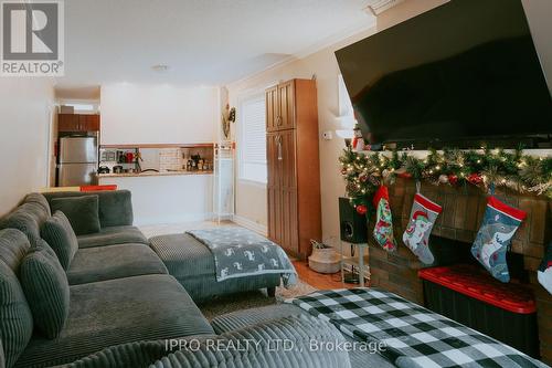 183 Livingstone Avenue W, Toronto, ON - Indoor Photo Showing Living Room