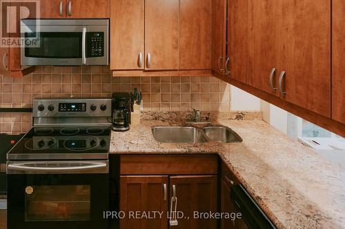 183 Livingstone Avenue W, Toronto, ON - Indoor Photo Showing Kitchen