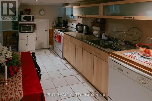 183 Livingstone Avenue W, Toronto, ON - Indoor Photo Showing Kitchen