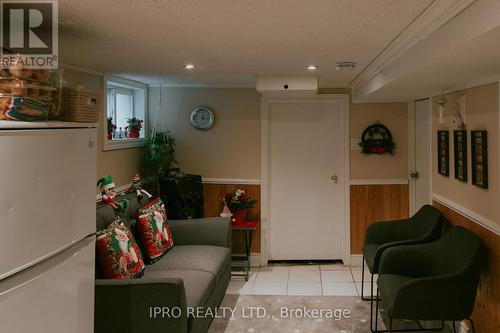 183 Livingstone Avenue W, Toronto, ON - Indoor