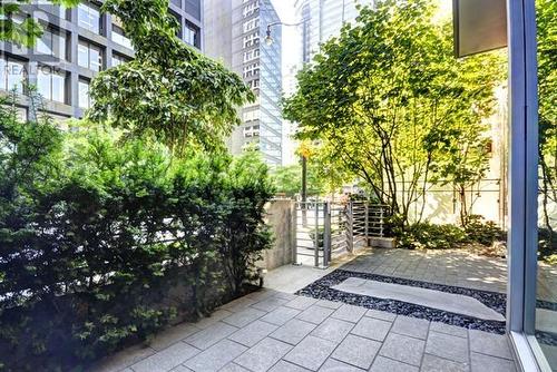 1179 W Cordova Street, Vancouver, BC - Outdoor