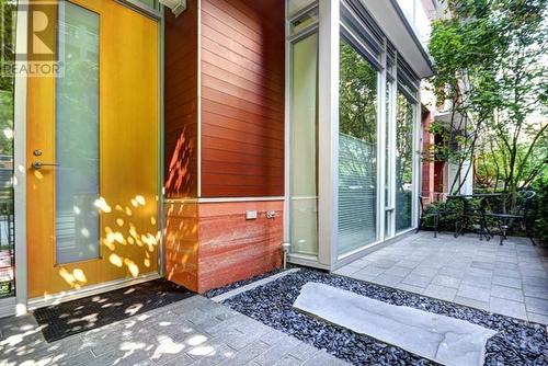 1179 W Cordova Street, Vancouver, BC - Outdoor With Exterior