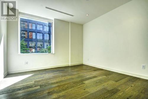 1179 W Cordova Street, Vancouver, BC - Indoor Photo Showing Other Room