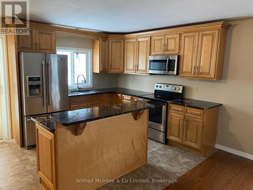 730 Marl Lake Rd 7 Road, Brockton, ON - Indoor Photo Showing Kitchen With Double Sink