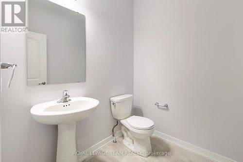 176 Robert Perry Street, North Grenville, ON - Indoor Photo Showing Bathroom