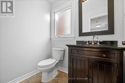 124 Sai Crescent, Ottawa, ON - Indoor Photo Showing Bathroom