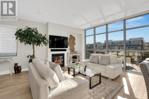 3740 Mangusta Court, Innisfil, ON - Indoor Photo Showing Living Room With Fireplace