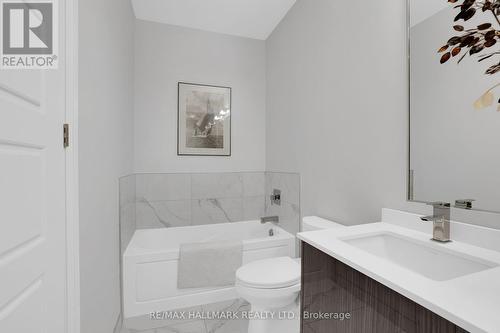 3740 Mangusta Court, Innisfil, ON - Indoor Photo Showing Bathroom