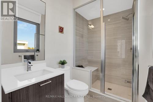 3740 Mangusta Court, Innisfil, ON - Indoor Photo Showing Bathroom