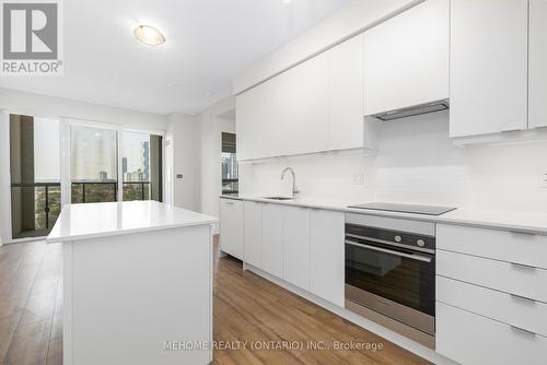 1709 - 36 Elm Drive W, Mississauga, ON - Indoor Photo Showing Kitchen