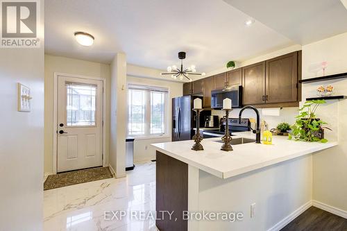 30 - 350 Dundas Street S, Cambridge, ON - Indoor Photo Showing Kitchen