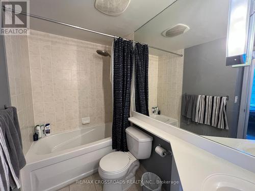 3711 - 18 Yonge Street, Toronto, ON - Indoor Photo Showing Bathroom