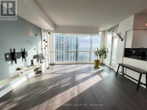 3711 - 18 Yonge Street, Toronto, ON - Indoor Photo Showing Other Room