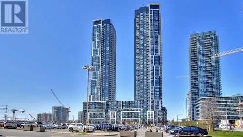 1609 - 4011 Brickstone Mews, Mississauga, ON - Outdoor With Facade