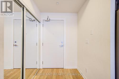 1609 - 4011 Brickstone Mews, Mississauga, ON - Indoor Photo Showing Other Room