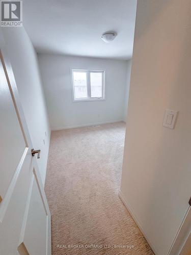 28 Samuel Avenue, Pelham (662 - Fonthill), ON - Indoor Photo Showing Other Room