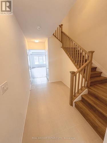 28 Samuel Avenue, Pelham (662 - Fonthill), ON - Indoor Photo Showing Other Room