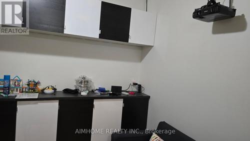 6 - 2 St Moritz Way, Markham, ON -  Photo Showing Other Room