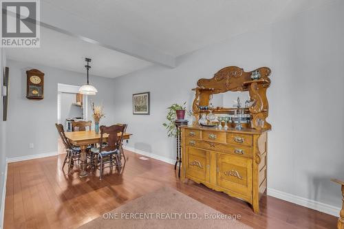 2533 Autumn Hill Crescent, Ottawa, ON - Indoor Photo Showing Dining Room