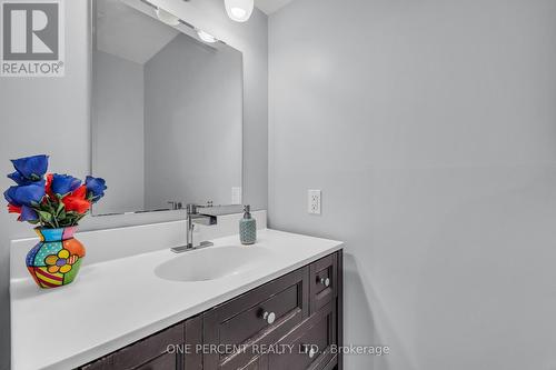 2533 Autumn Hill Crescent, Ottawa, ON - Indoor Photo Showing Bathroom