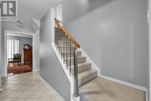 2533 Autumn Hill Crescent, Ottawa, ON - Indoor Photo Showing Other Room